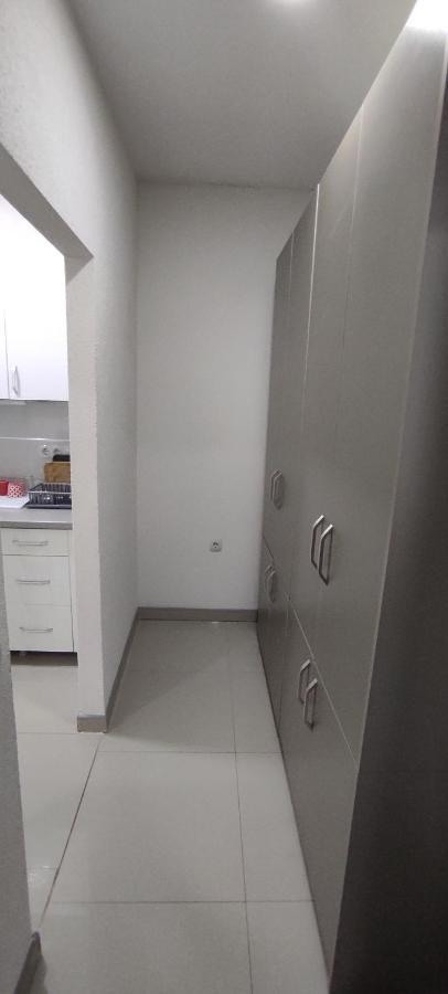 Alp Apartment Ohrid Exterior photo